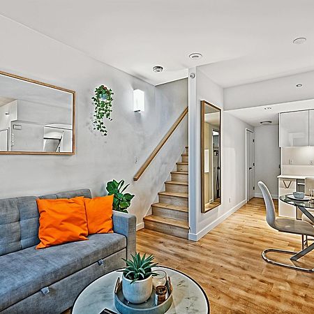 Modern Two Bedroom Townhouse Steps From Yaletown Amenities Ванкувер Экстерьер фото